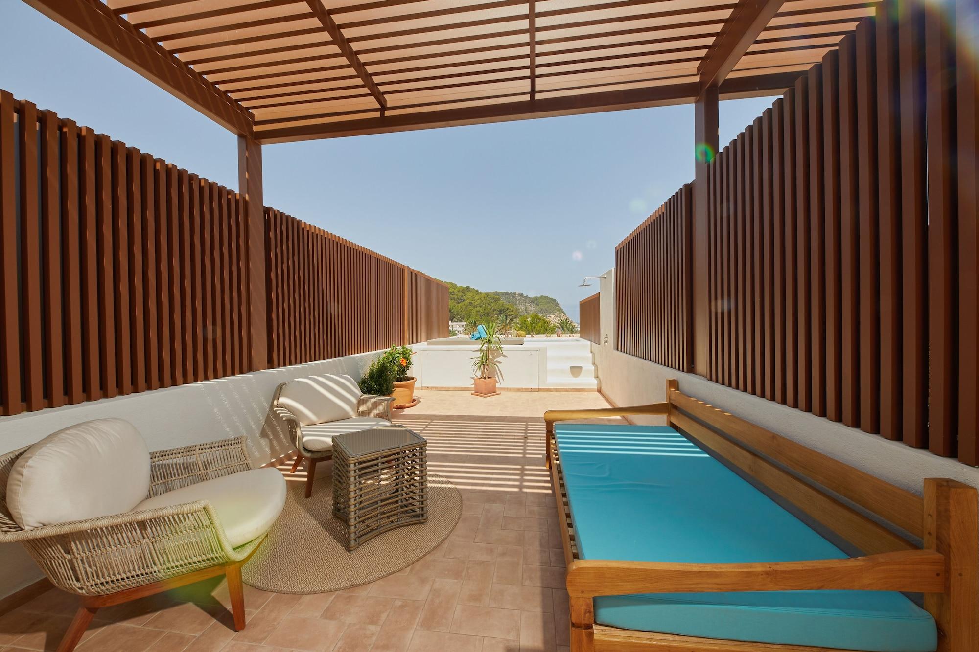 Port de Sant Miguel Cala San Miguel Ibiza Resort, Adults Only, Curio Collection By Hilton מראה חיצוני תמונה Rooftop
