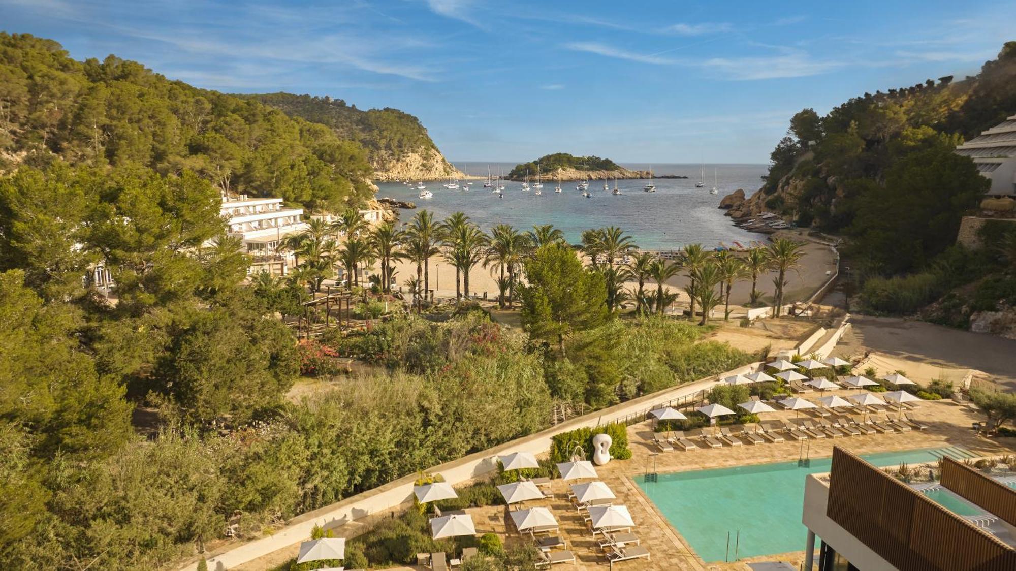 Port de Sant Miguel Cala San Miguel Ibiza Resort, Adults Only, Curio Collection By Hilton מראה חיצוני תמונה